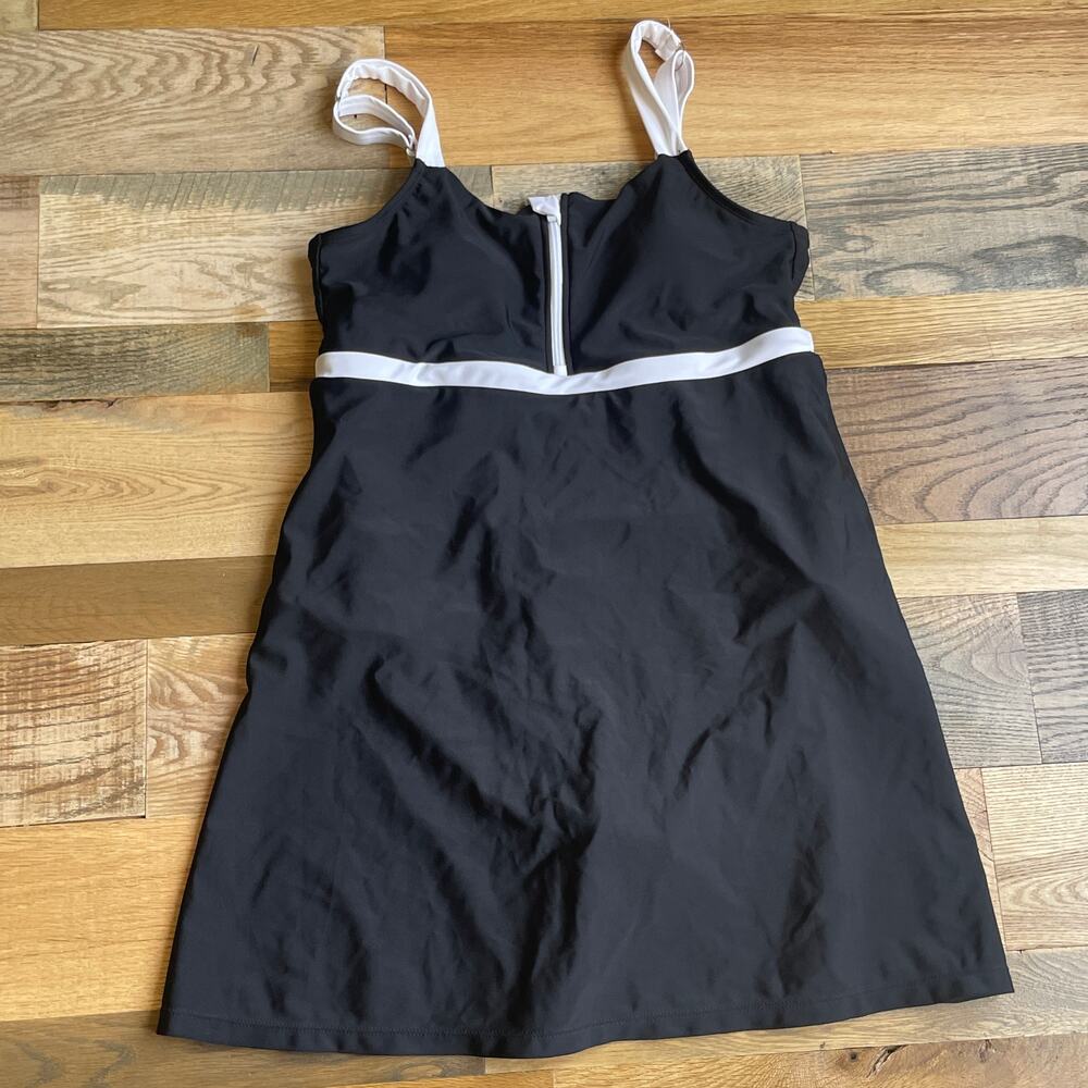 Lands' End Tummy Control Swim Dress Black White Zip Front Size M 10-12